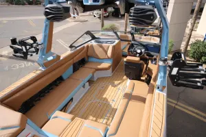 2027-nautique-g25-148063-image20.webp