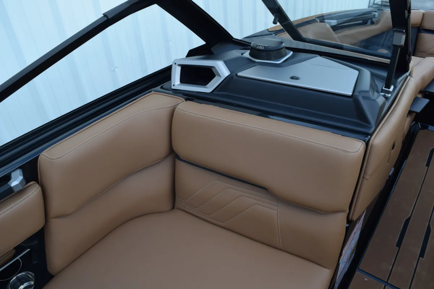 2027 Supra R225