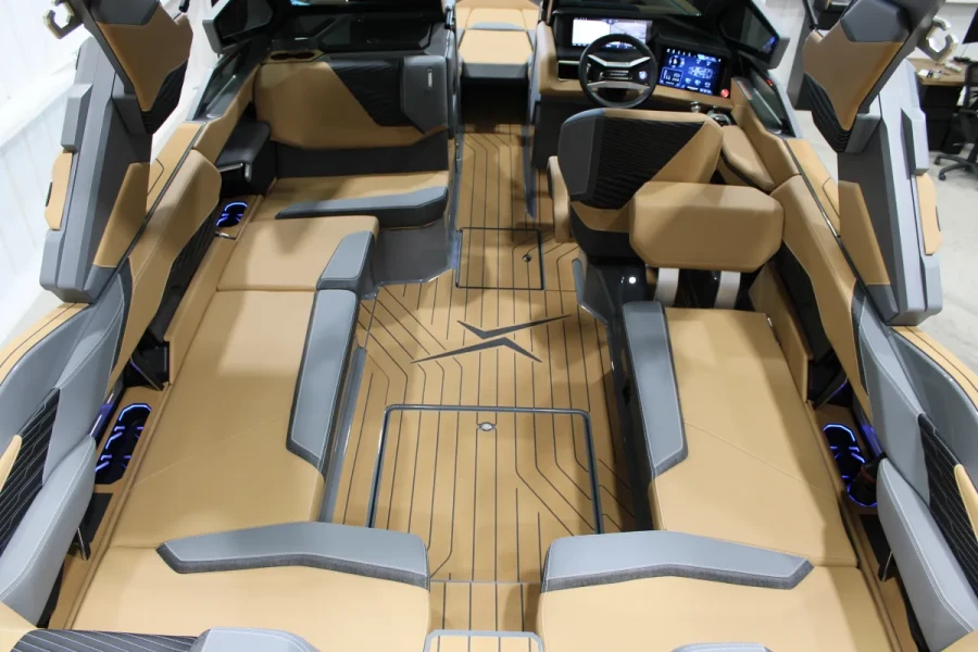 2026-mastercraft-x24-148065-image10.webp
