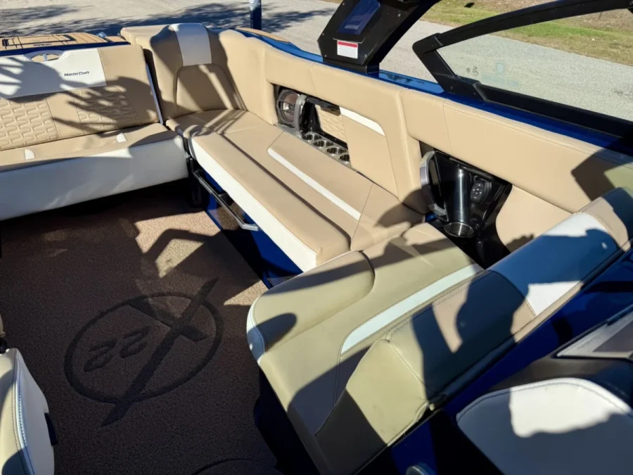 2022-mastercraft-x22-148080-image11.webp