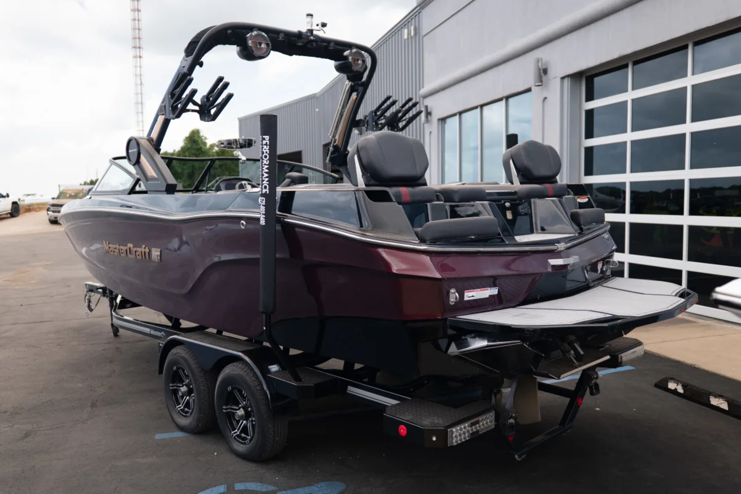 2022 MASTERCRAFT XT24 1 OWNER 