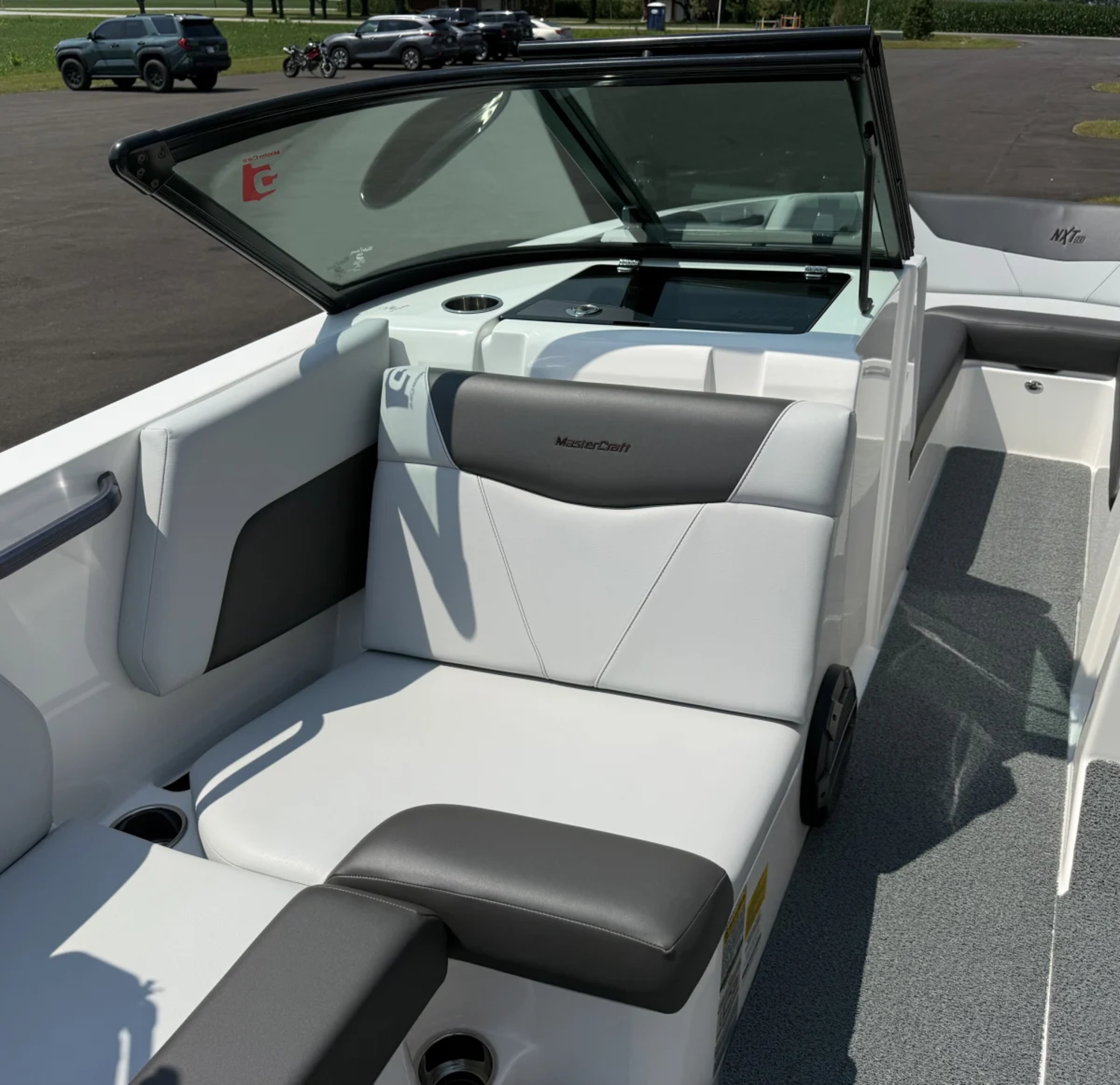 2021 MasterCraft NXT24
