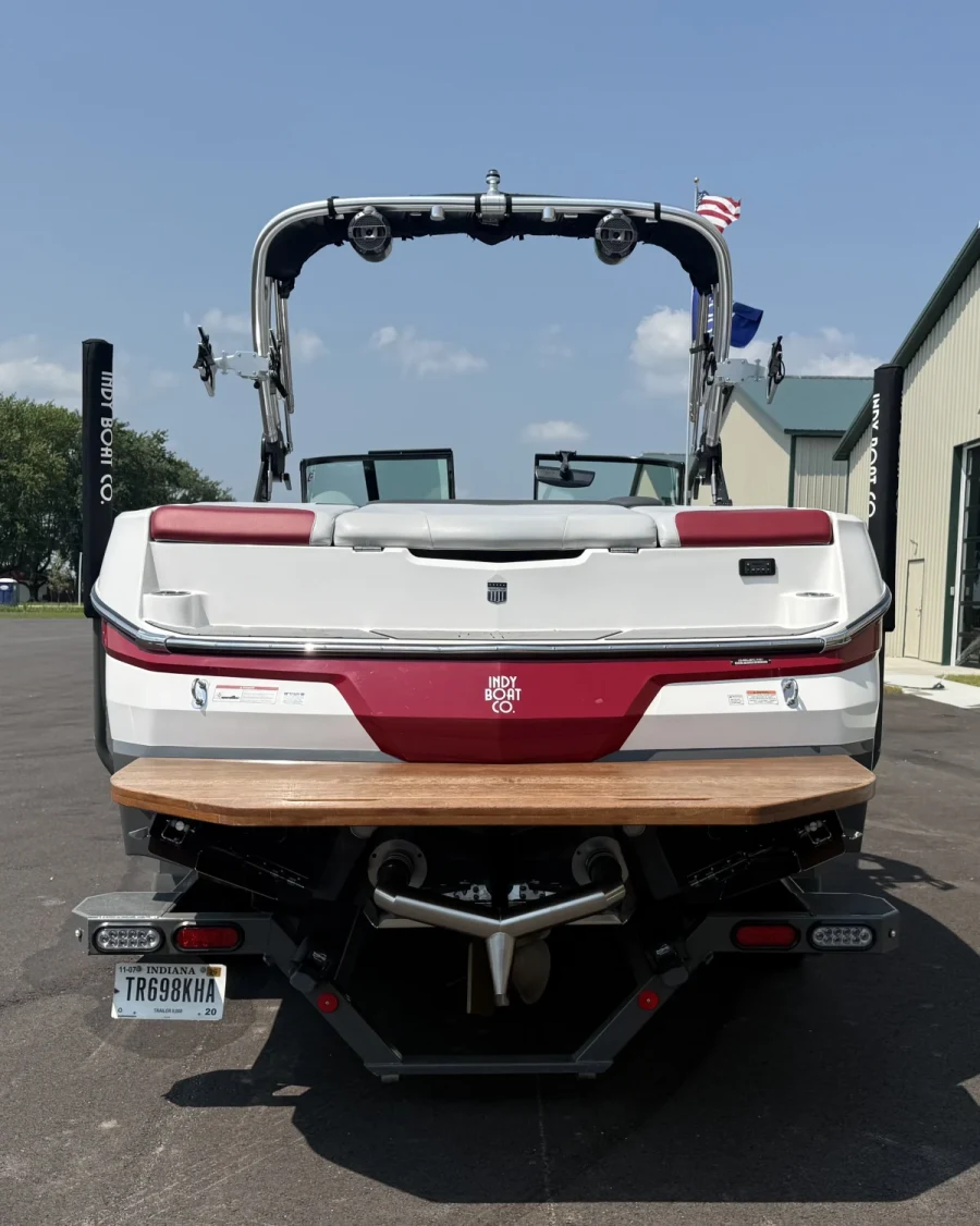 2021-mastercraft-nxt24-148095-image3.webp