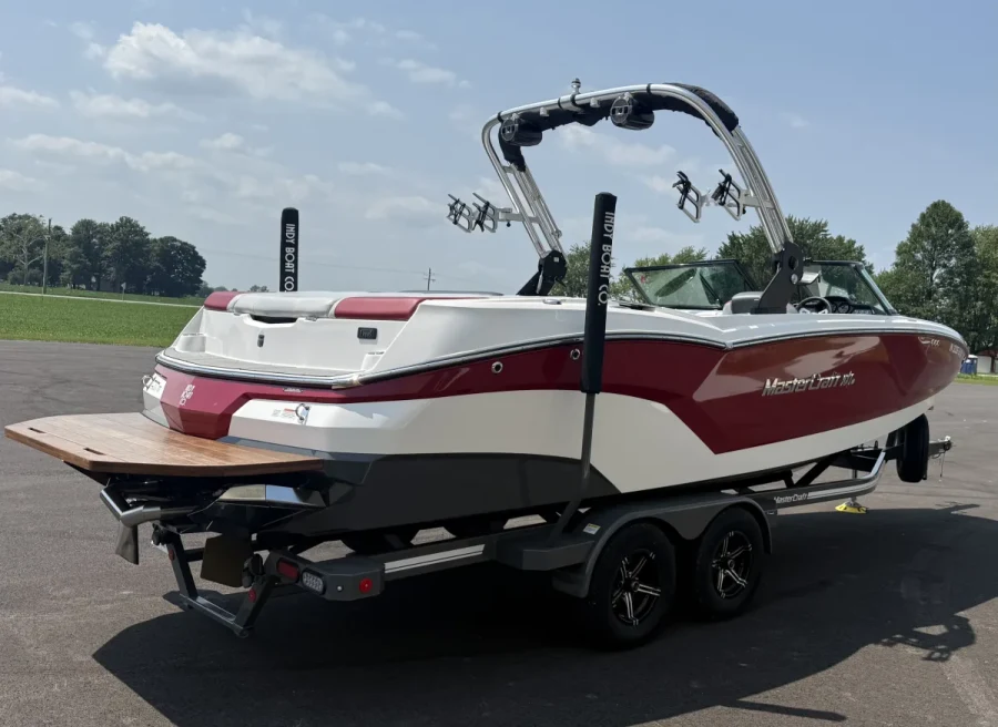 2021-mastercraft-nxt24-148095-image4.webp