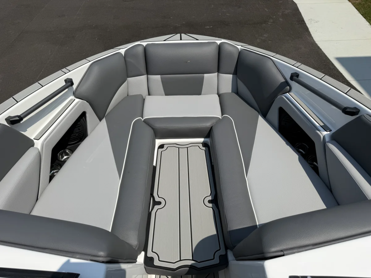 2027 Moomba Craz