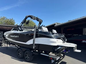2024-mastercraft-x24-148101-image2.webp