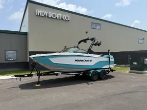 2027-mastercraft-xt22-148104-image0.webp