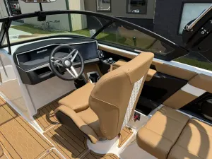 2027-mastercraft-xt22-148104-image10.webp