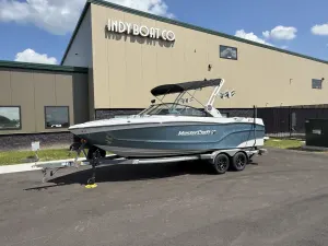 2027-mastercraft-xt23-148107-image0.webp