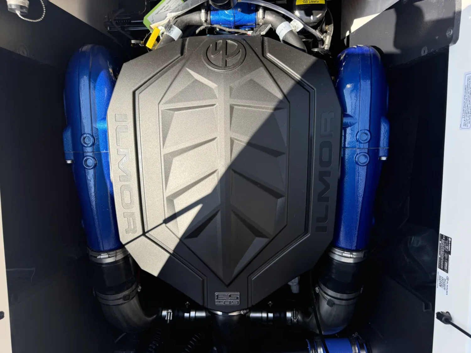 2027 MasterCraft XT23