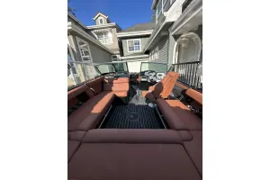 2018-mastercraft-xt20-148108-image6.webp
