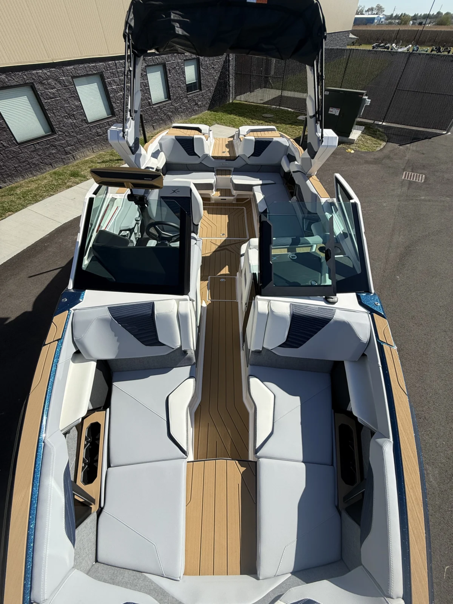 2027 MasterCraft X23