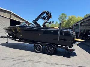 2022-mastercraft-x-star-148143-image0.webp
