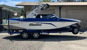 2017-malibu-wakesetter-vlx-148146-image0.webp