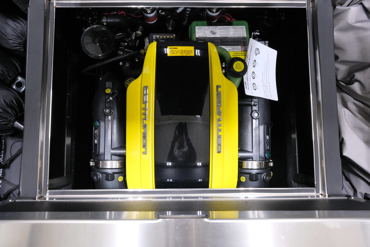 2027 Centurion NV233