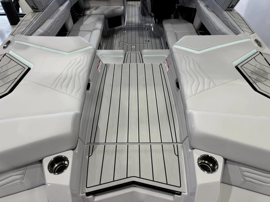 2026-nautique-g23-148155-image10