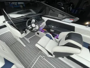 2021-nautique-g23-148159-image15