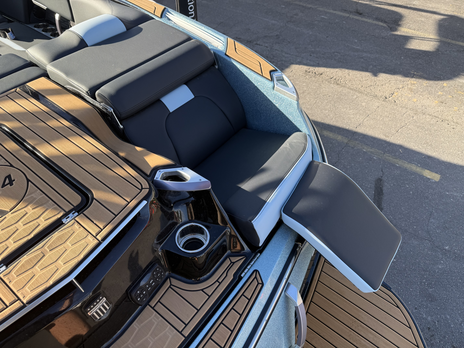 2023 MasterCraft X24