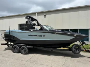 2023-mastercraft-x24-148163-image22