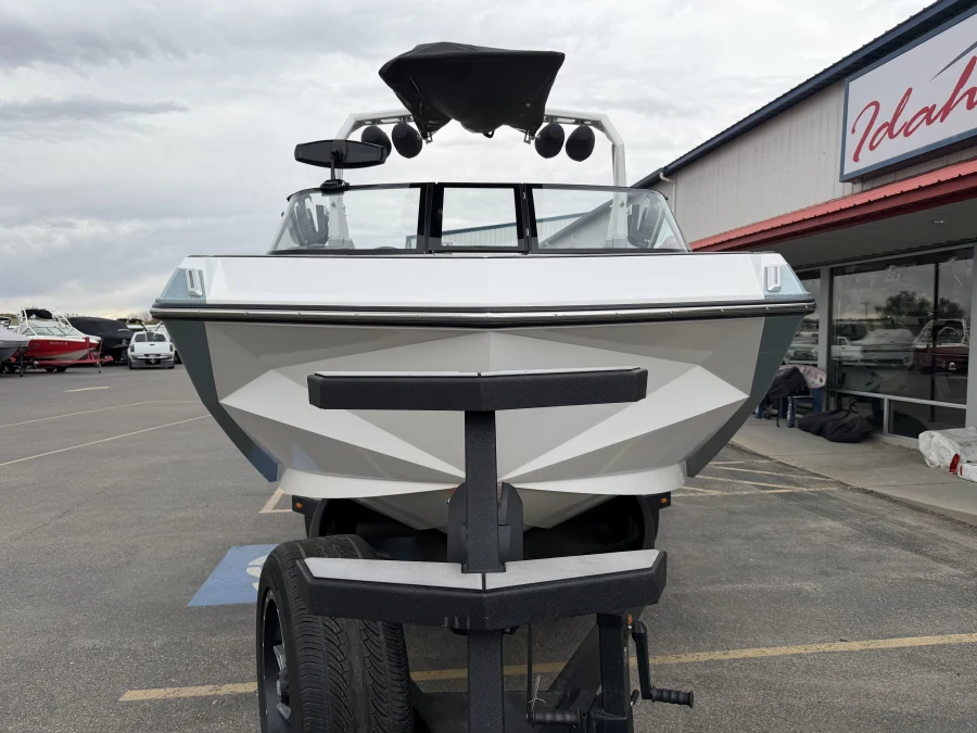 2022-nautique-g23-148165-image10