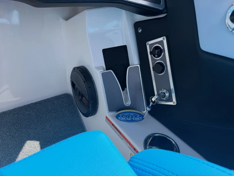 2023-mastercraft-xt23-148169-image11