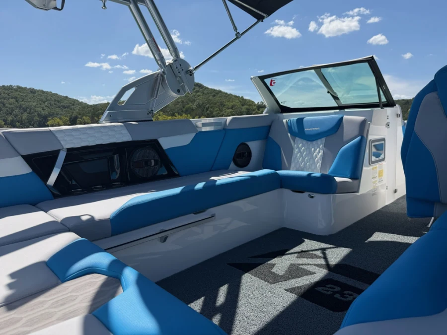 2023-mastercraft-xt23-148169-image19