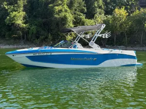 2023-mastercraft-xt23-148169-image1