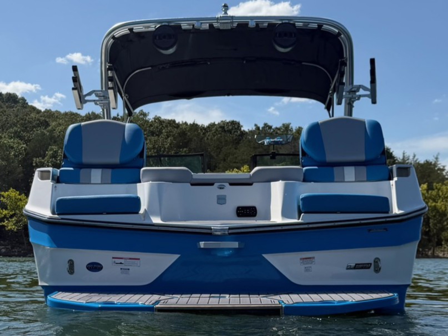 2023 Mastercraft XT23
