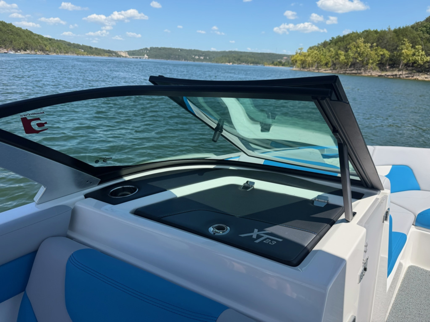 2023 Mastercraft XT23