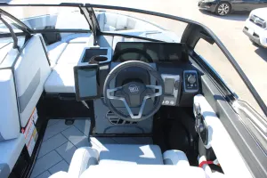 2027-malibu-wakesetter-23-lsv-148325-image15.webp