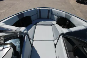 2027-malibu-wakesetter-23-lsv-148325-image16.webp