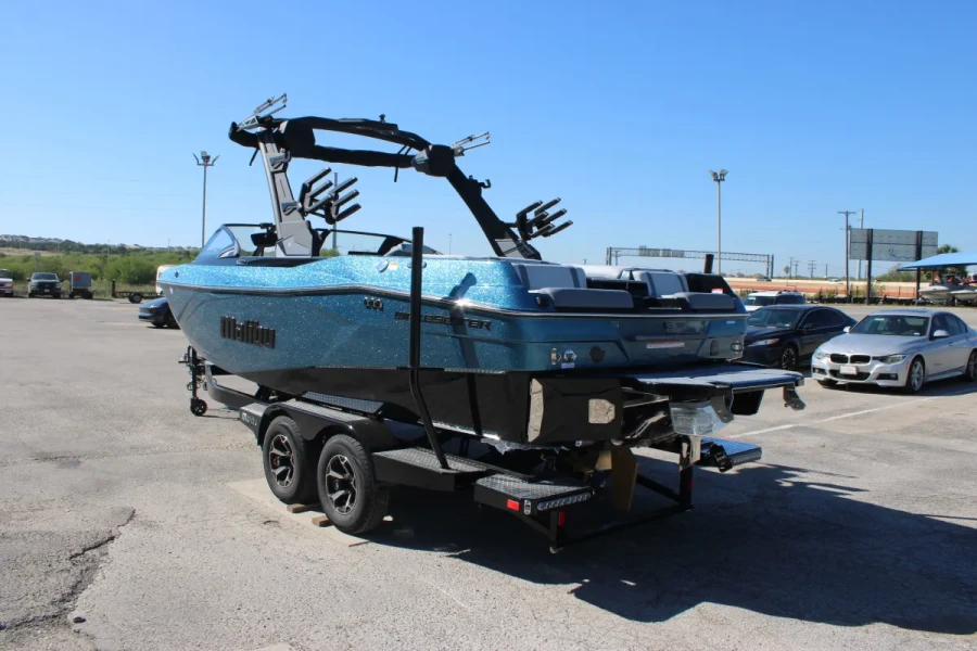 2027-malibu-wakesetter-23-lsv-148325-image5.webp