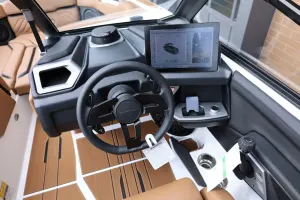 2027-supra-r245-148327-image23.webp