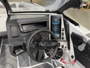 2027 SUPREME S240 Icon