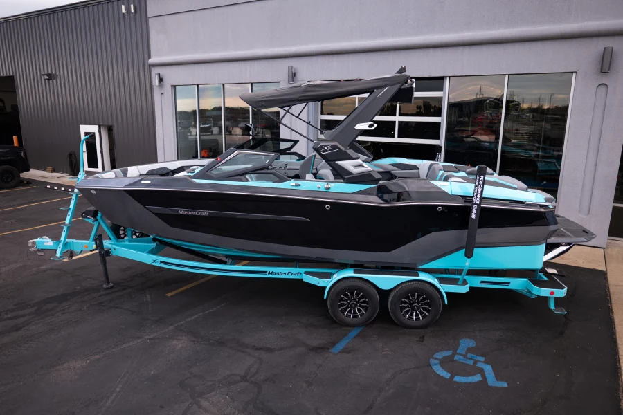 2026-mastercraft-x24-148342-image4