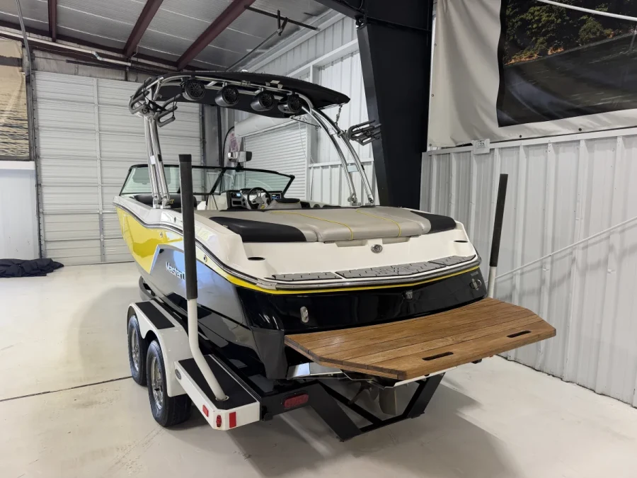 2015-mastercraft-nxt20-148346-image2.webp