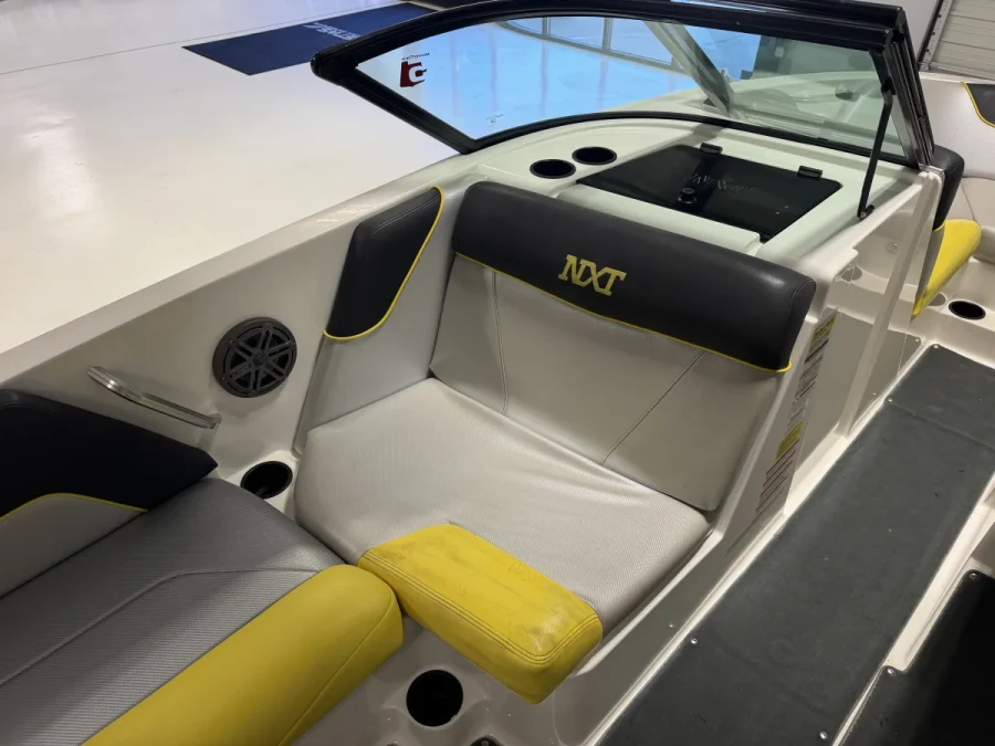 2015-mastercraft-nxt20-148346-image9.webp