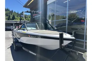 2000-nautique-super-air-nautique-210-148385-image1.webp