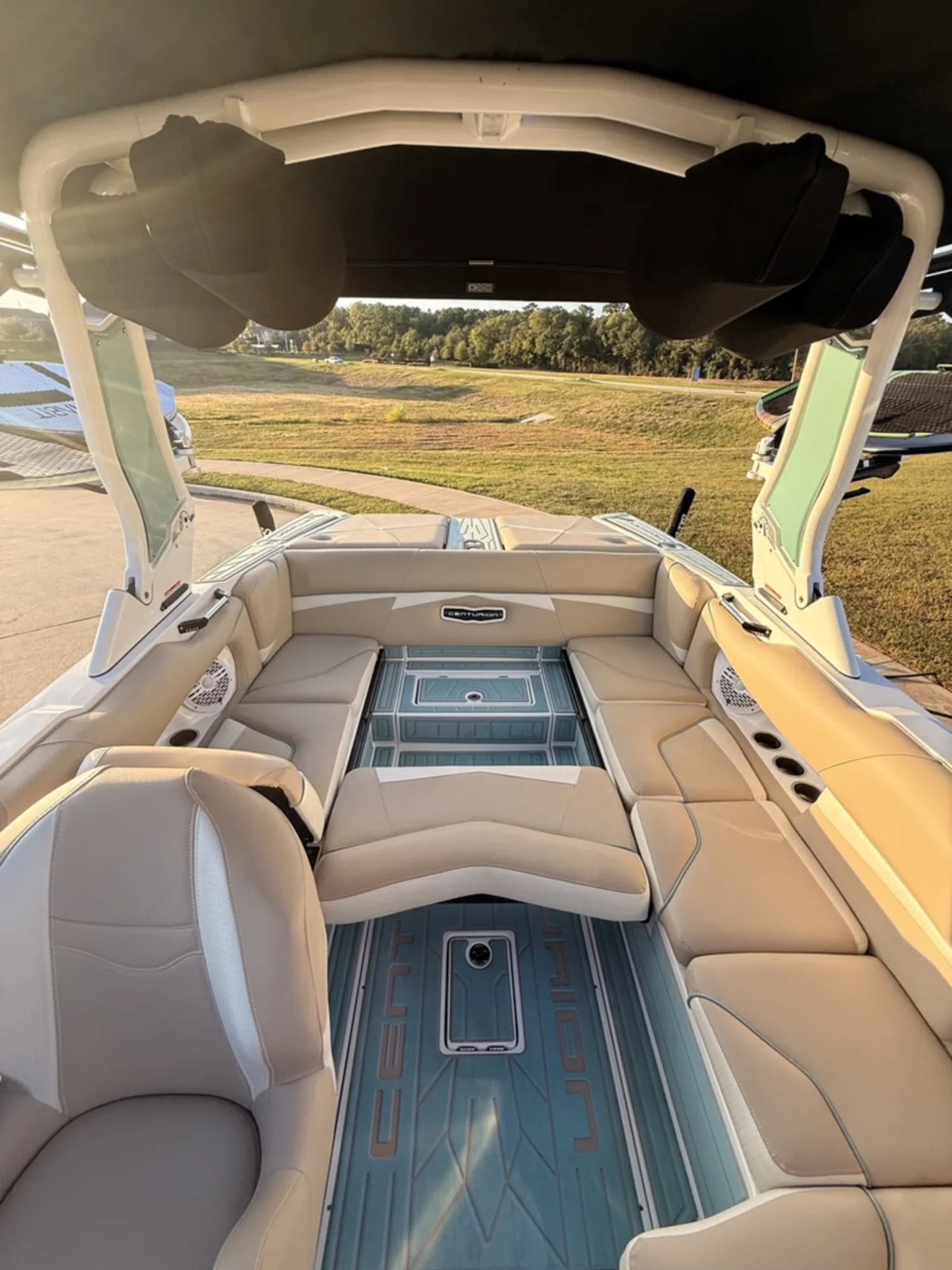 2022 Centurion Boats Fi23