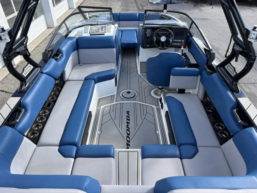 2025-moomba-max-148620-image13.webp