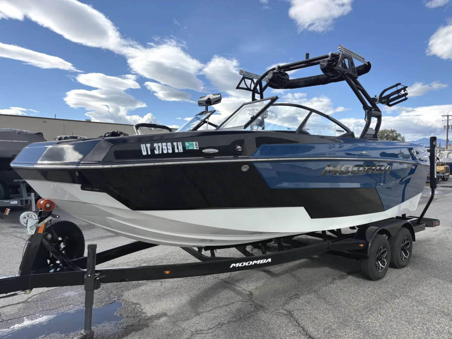 2025 23 Moomba MAX Bowrider