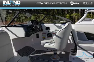 2022-moomba-max-148623-image6.webp