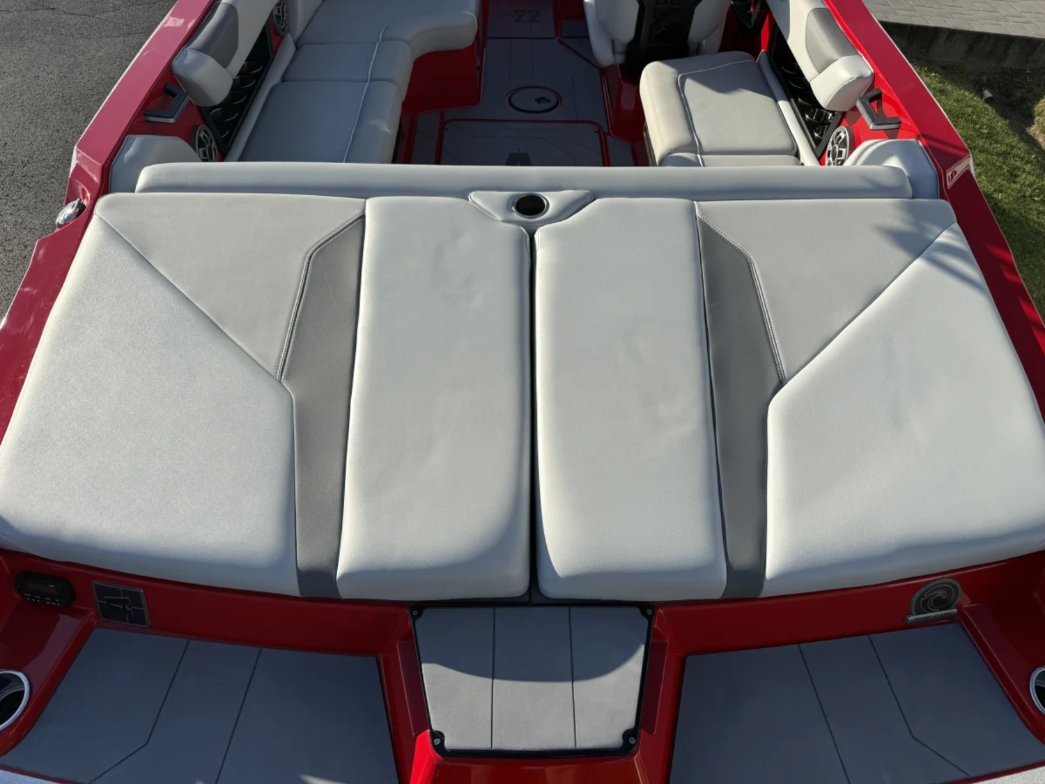2022 Axis Boats A22