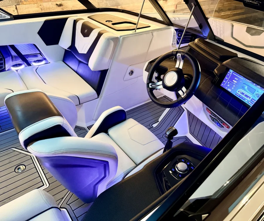 2022-nautique-g21-148628-image4.webp