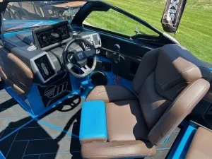 2024-malibu-wakesetter-26-lsv-94078-image17.webp