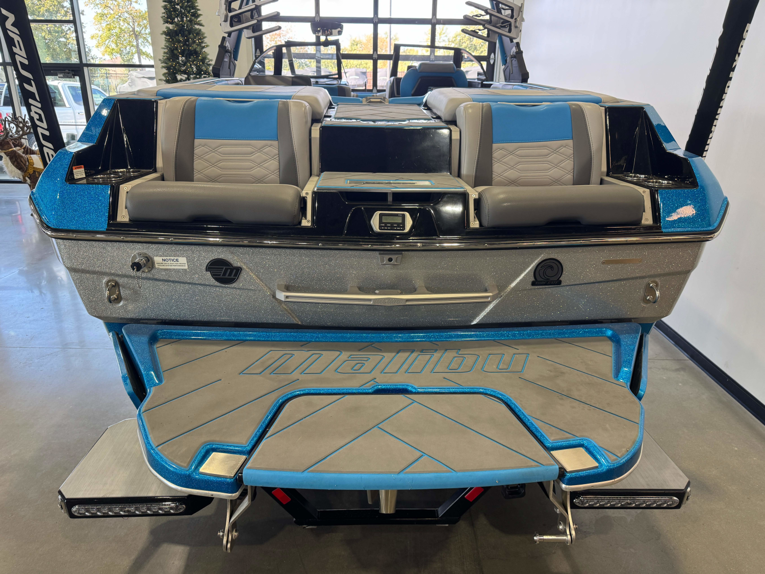 2022 Malibu Wakesetter 25 LSV