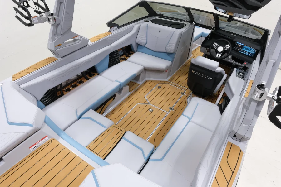 2027-nautique-g23-148633-image10