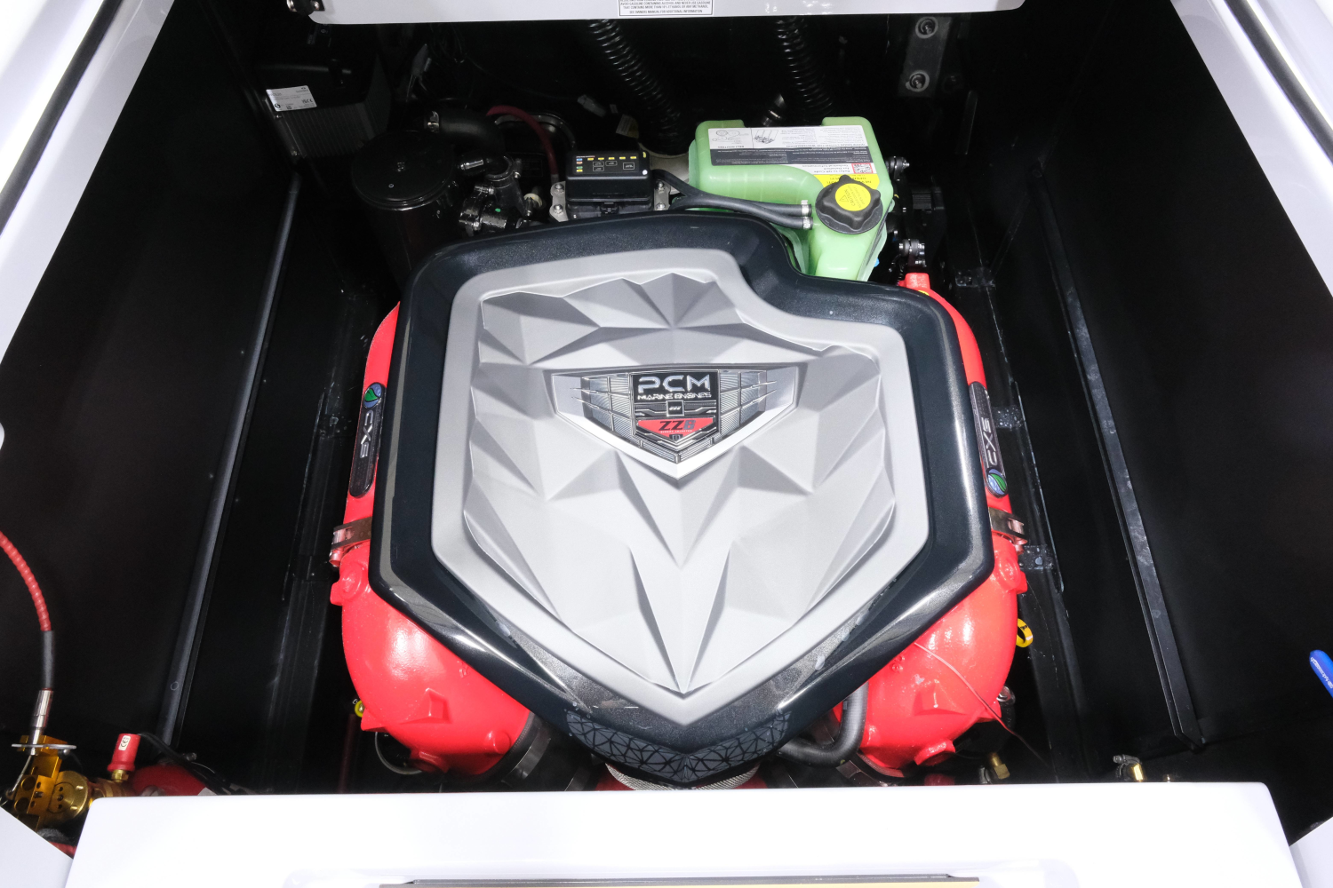 2027 Nautique G23