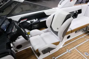 2017-nautique-g23-148634-image14