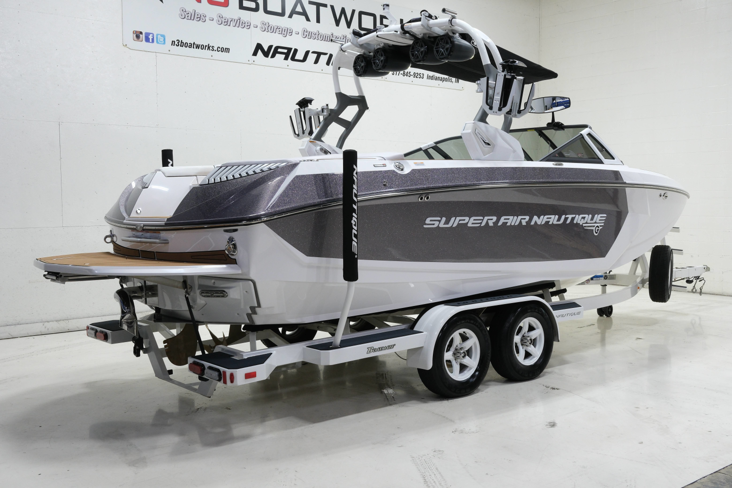 2017 Nautique G23